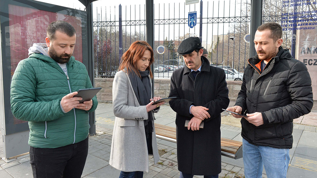 Mansur Yavaş, meydanlarda ücretsiz internet verileceğini açıkladı