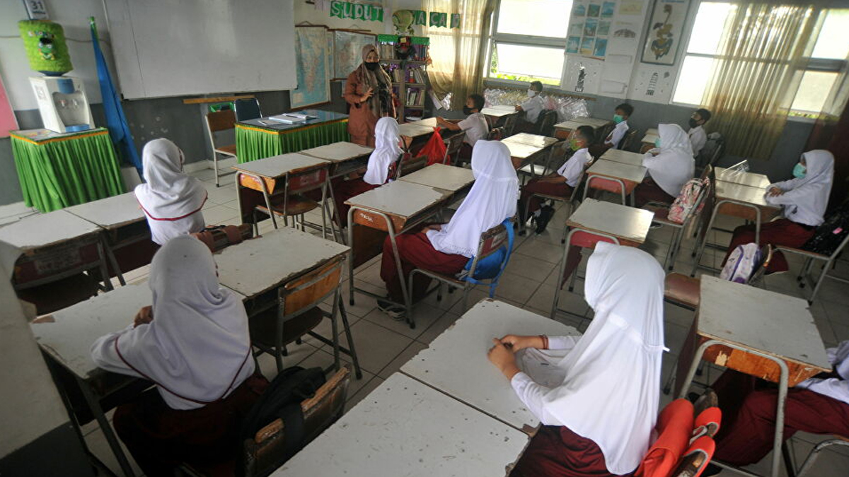 Endonezya'dan 'başörtüsü' kararı: Zorunluluk kaldırıldı