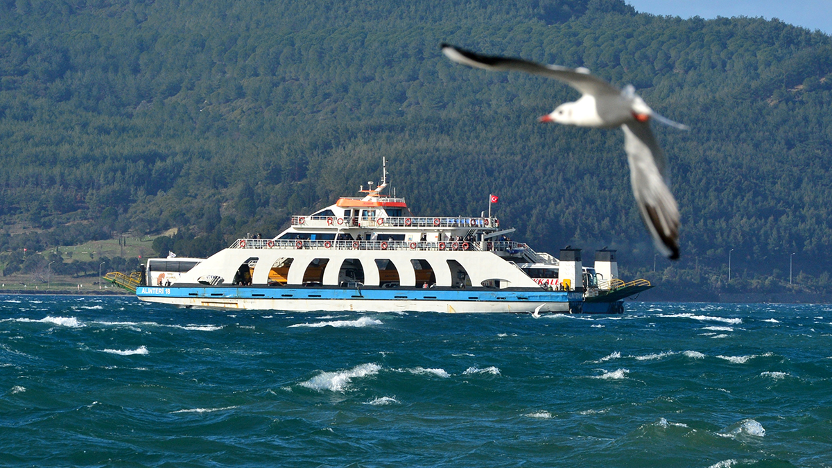 Çanakkale'de peş peşe sefer iptalleri