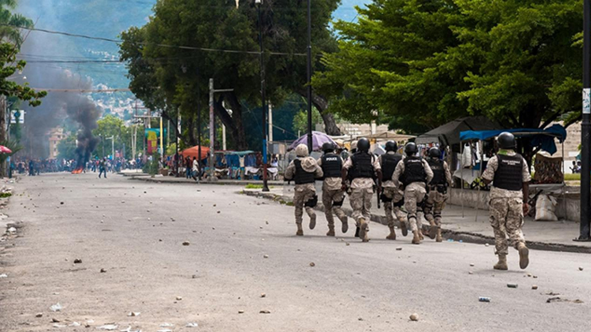 Haiti'de darbe iddiası: Üst düzey kişiler gözaltında