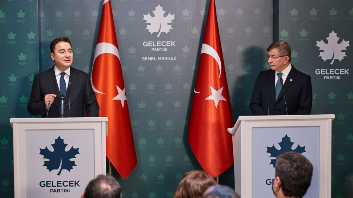 Davutoğlu ve Babacan'dan iktidara Doğu Türkistan tepkisi