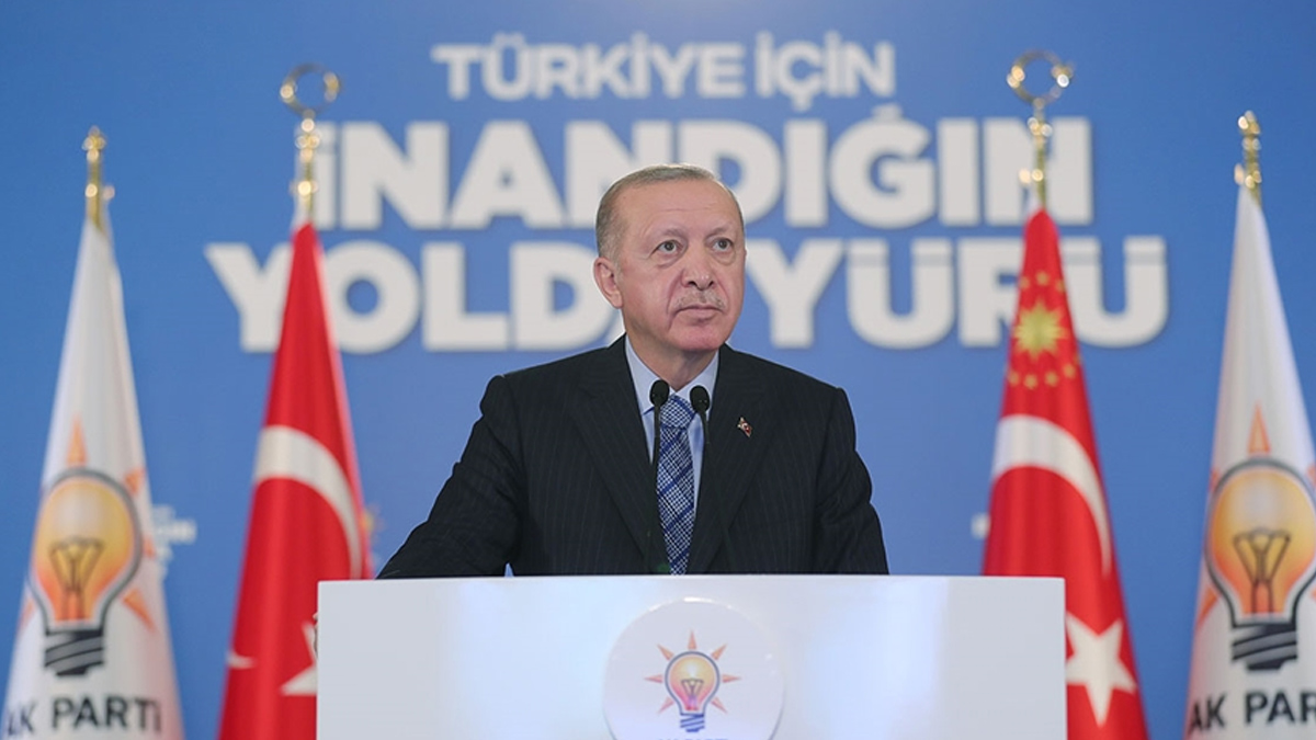 Erdoğan: '40 benzemezi aynı torbaya sokmaya çalışıyorlar'