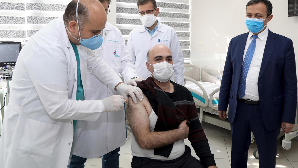 Yerli koronavirüs aşısında sevindiren gelişme