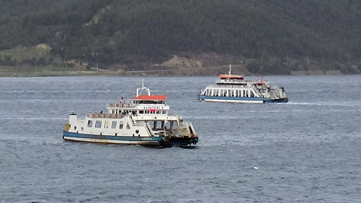 Gökçeada ve Bozcaada seferlerine lodos engeli