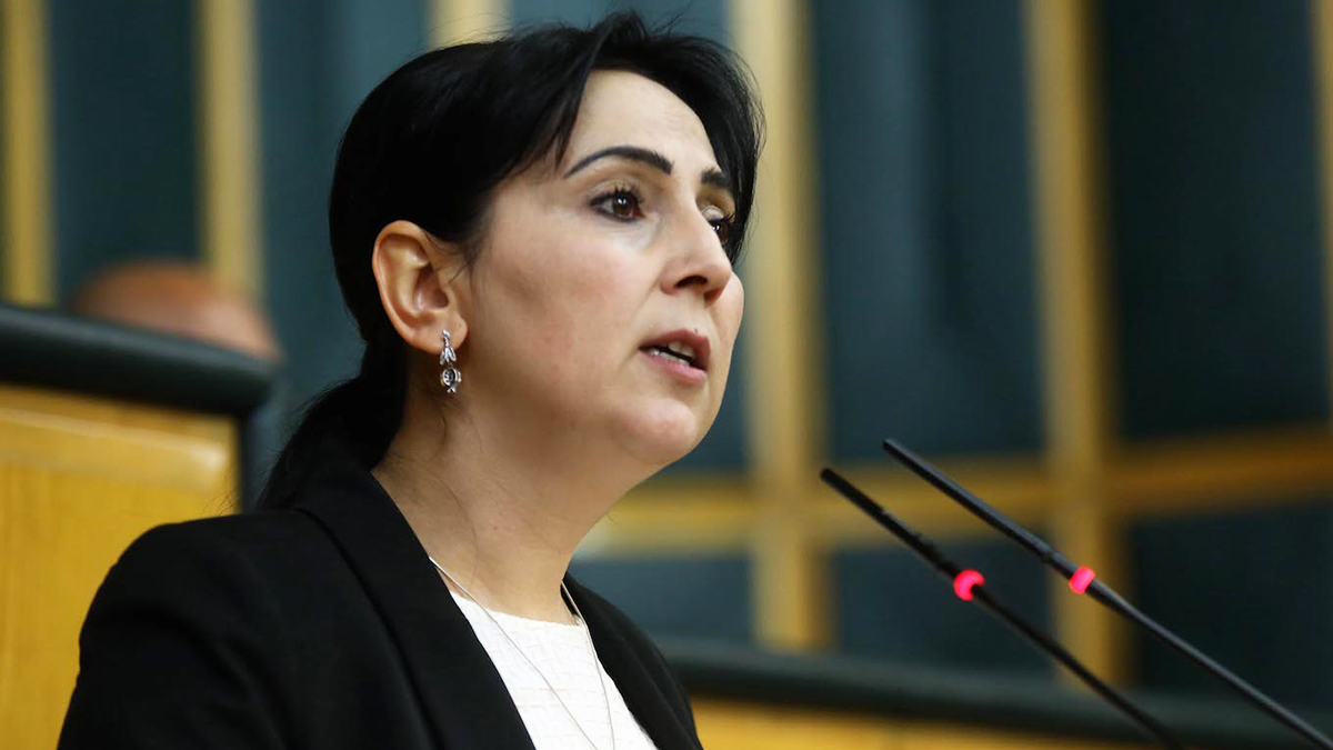 Figen Yüksekdağ'a Erdoğan'a hakaretten beraat