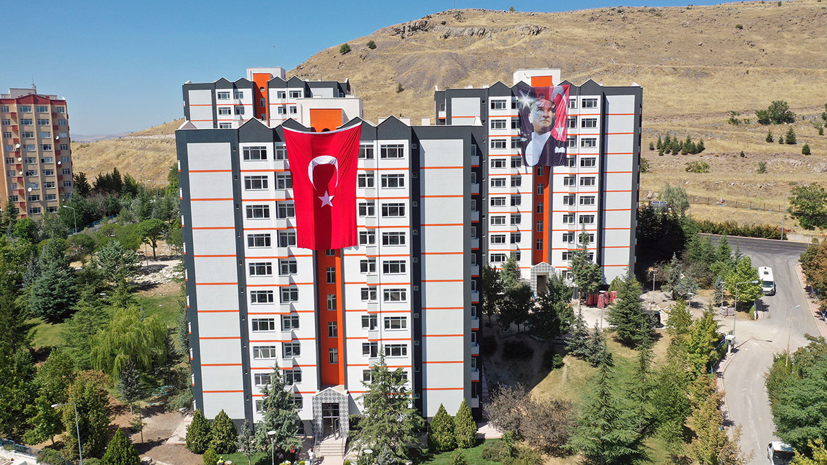 Eserkent Sosyal Konutları yeni sahiplerine kavuştu