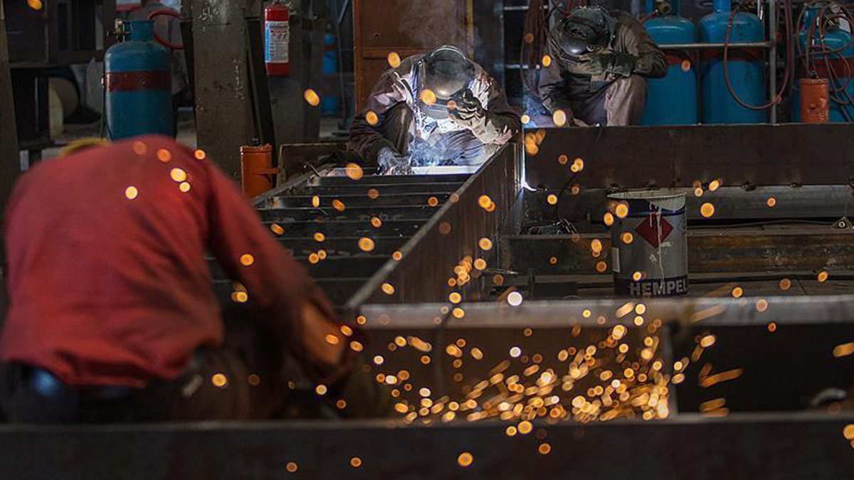 İSO 'Tahammül edemiyoruz' dedi, AA 'sanayide tarihi rekor' haberi geçti