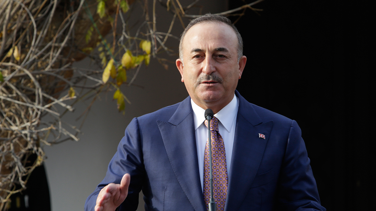 Çavuşoğlu'ndan Batı'ya tepki: Terörizm ile ilgili çifte standarda devam