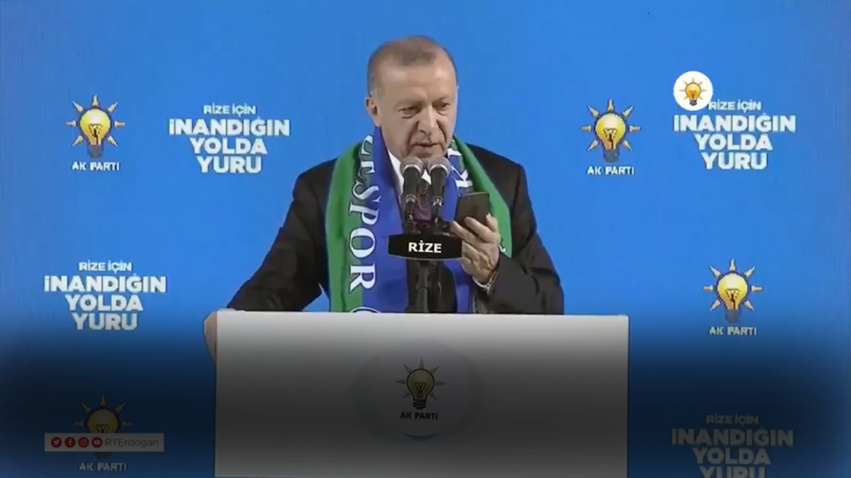 Erdoğan'ın kongrede aradığı şehit annesi ağlamaktan konuşamadı