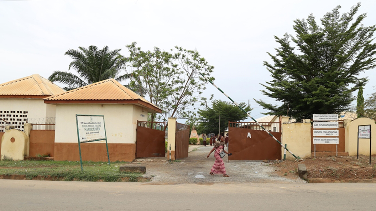 Son dakika! Nijerya'da yatılı okula saldırı