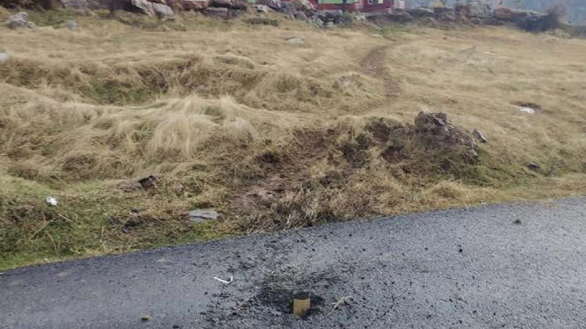 PKK'dan kışlaya roketli saldırı