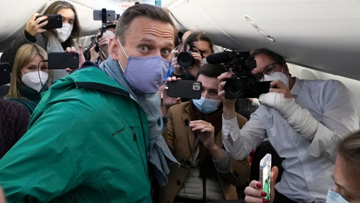 Rus muhalif Navalnıy'ın hapis cezası onandı