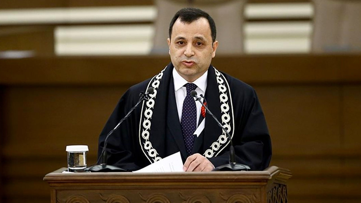 AYM Başkanı'ndan hak ihlalleri uyarısı