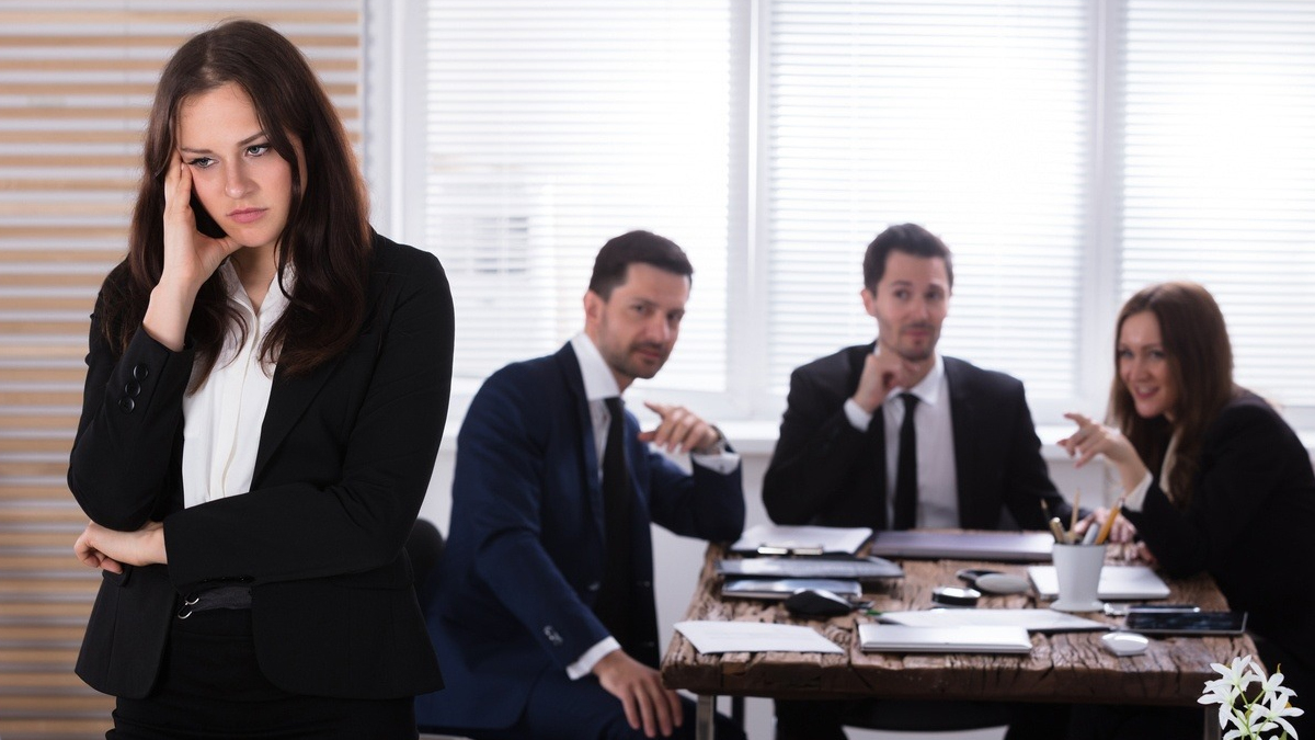 Mobbing yapan yandı! Kasten yaralama cezası alacaklar