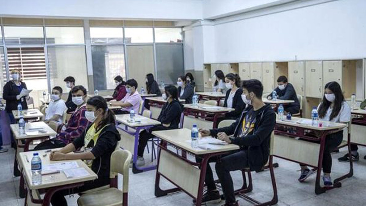 Lise öğrencilerinden sınavlar iptal edilsin çağrısı