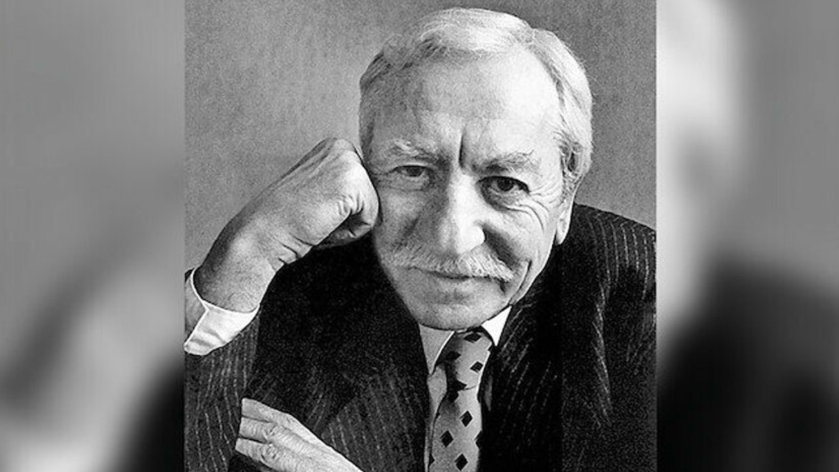 Türk edebiyatının usta ismi Tarık Buğra vefat yıl dönümünde anılıyor