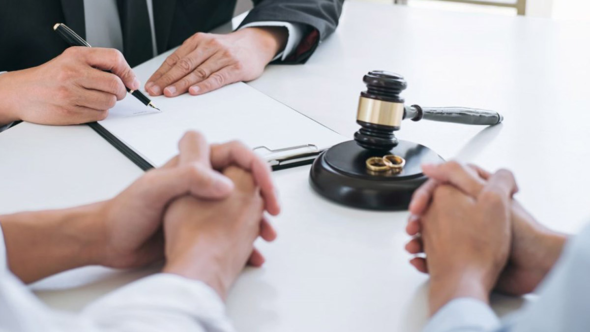 Pandemi nedeniyle evlilikler ve boşanmalar azaldı