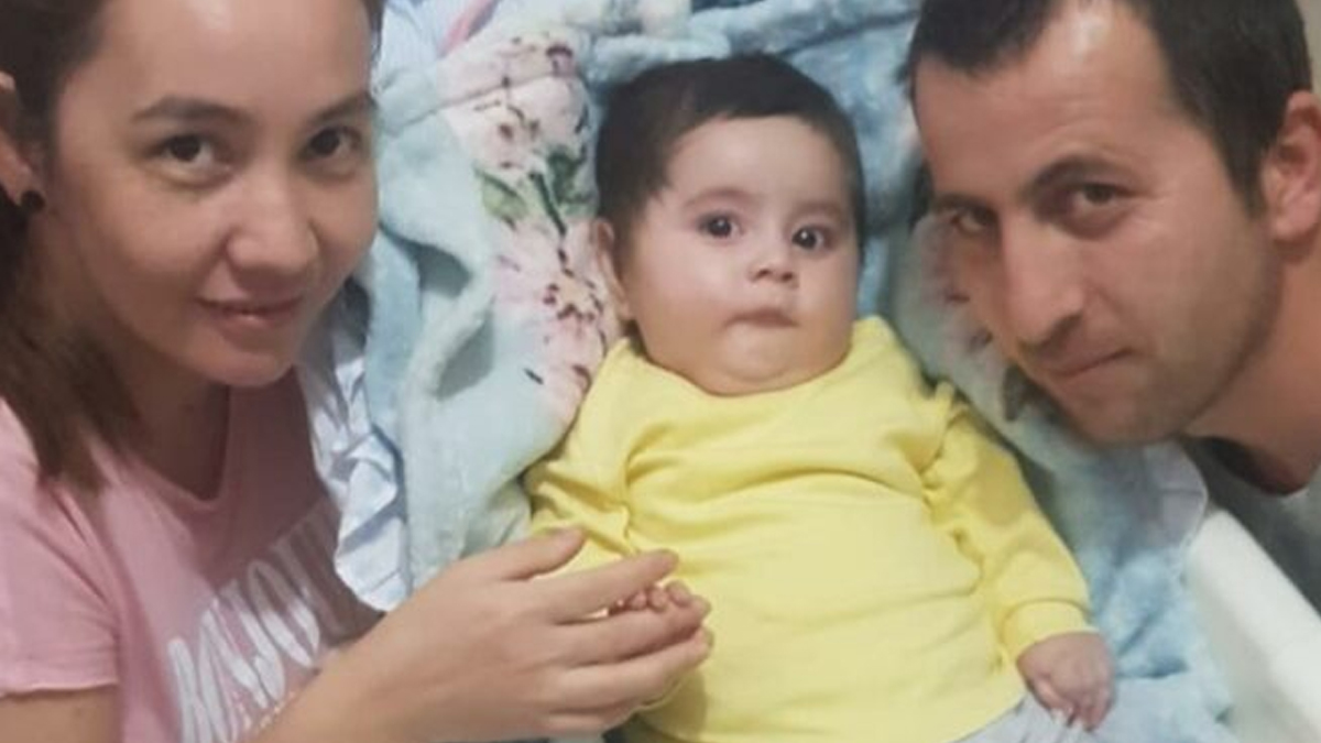 SMA'lı bebeğin ailesi böbreklerini satışa çıkardı