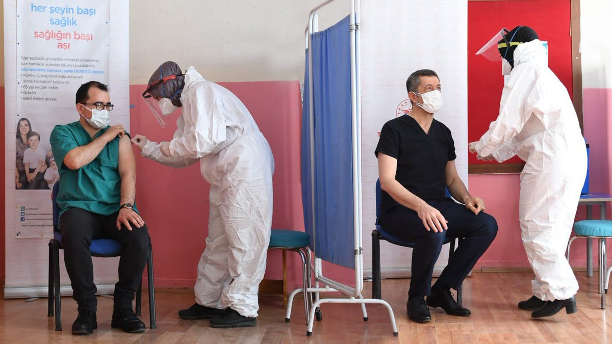 Öğretmenlerin aşılanma sürecinin detayları belli oldu