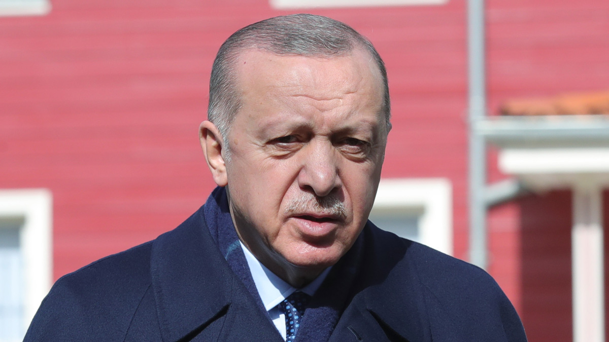 Kısıtlamalar gevşetilecek mi? Erdoğan pazartesiyi işaret etti