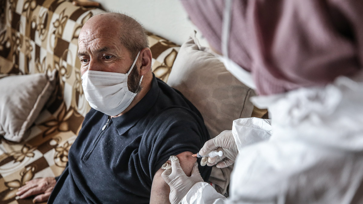 Kovid aşısı olacaklar dikkat!  Bu ağrı kesicileri kullanmayın