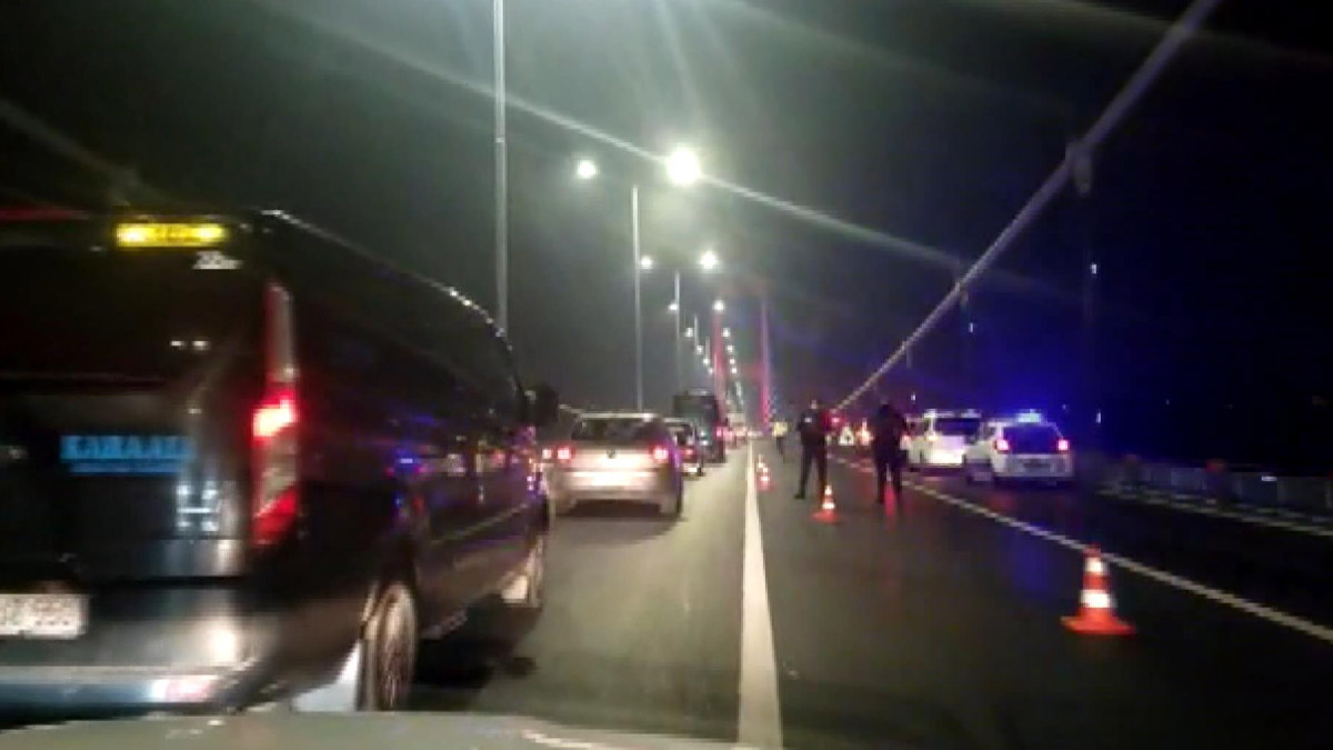 15 Temmuz Şehitler Köprüsü'nde intihar girişimi