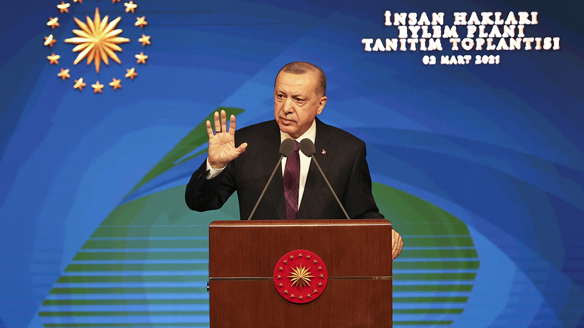Erdoğan: Nihai hedef yeni ve sivil anayasa