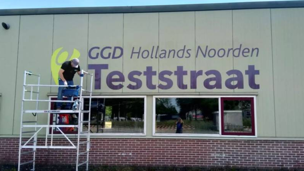 Hollanda'da koronavirüs test merkezinde patlama