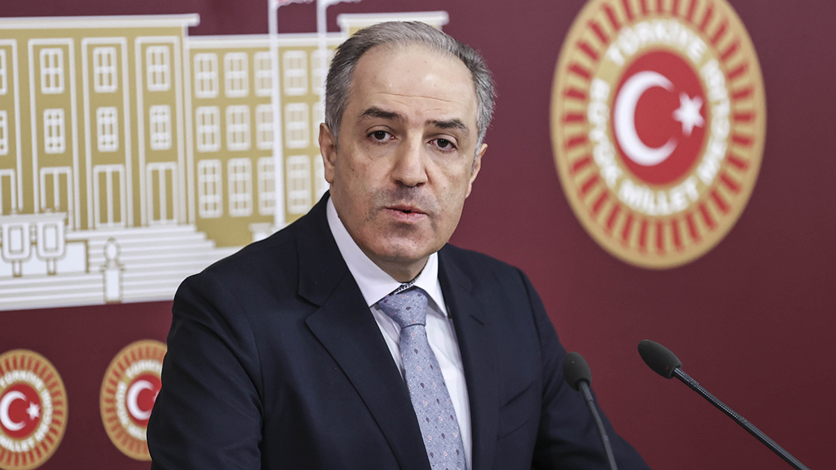 Mustafa Yeneroğlu: Kuvvetler ayrılığı yoksa sözde kalır