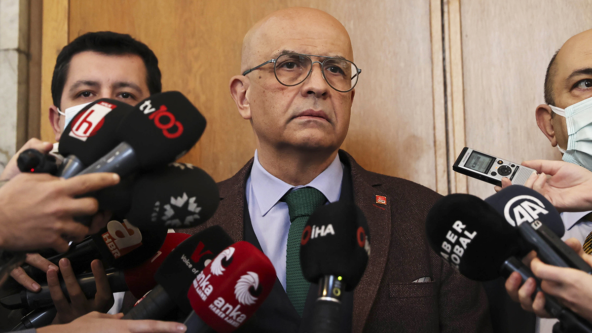 Son dakika! CHP'li Berberoğlu'nun fezlekesi Meclis'e geldi