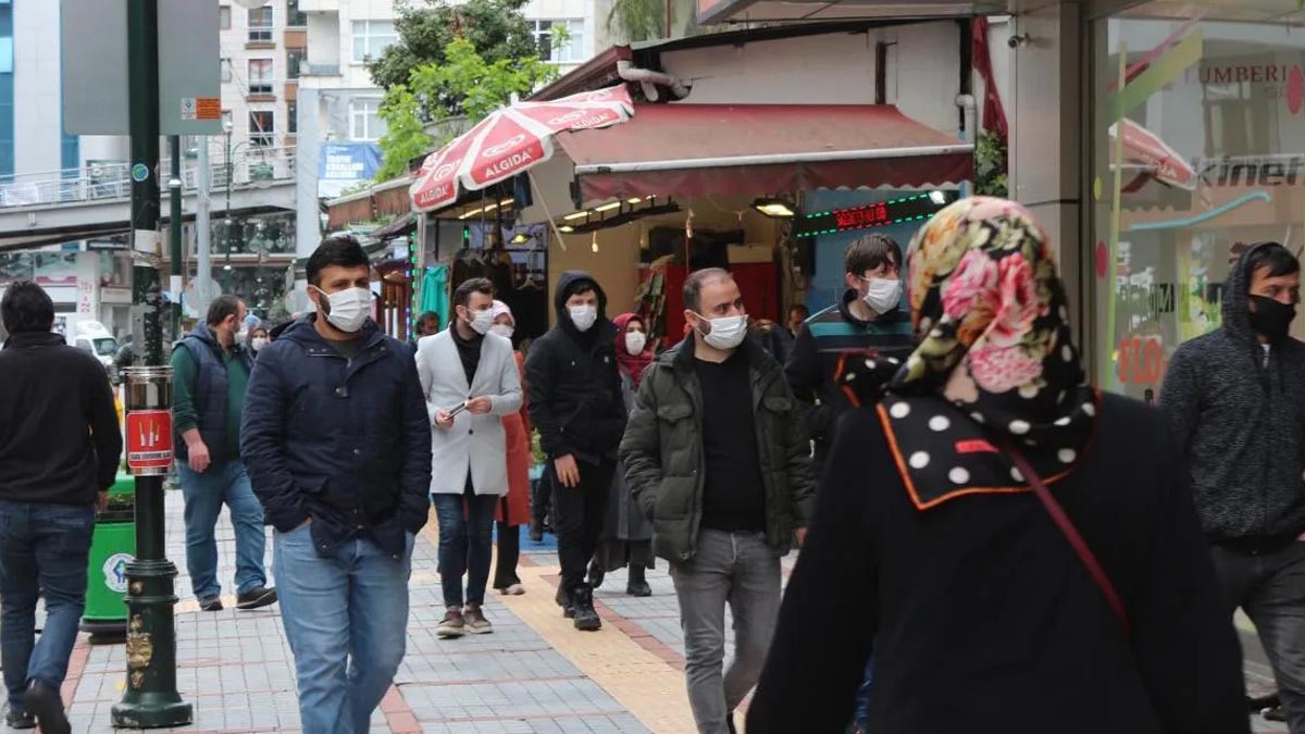 Uzmanlardan kritik uyarı! Riskli illere giriş-çıkışlar durdurulsun