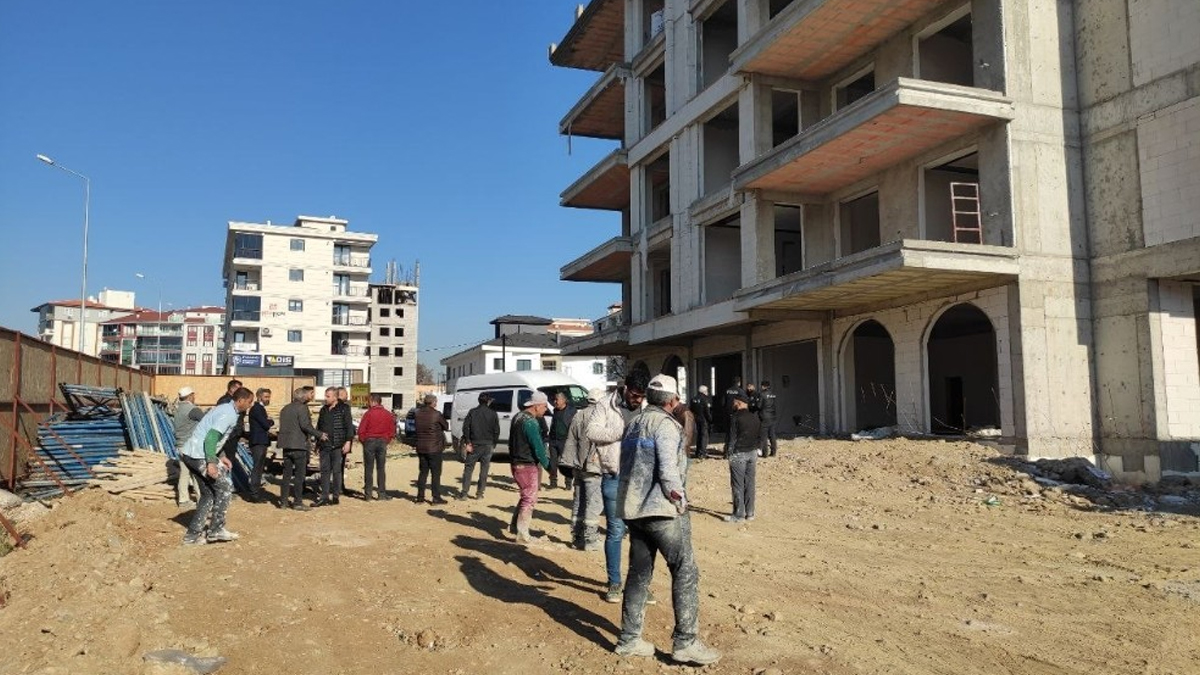 Denizli'de aile faciası: İki kardeşini de inşaatta öldürdü