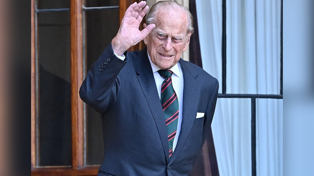 Kraliçenin eşi kalp ameliyatı oldu