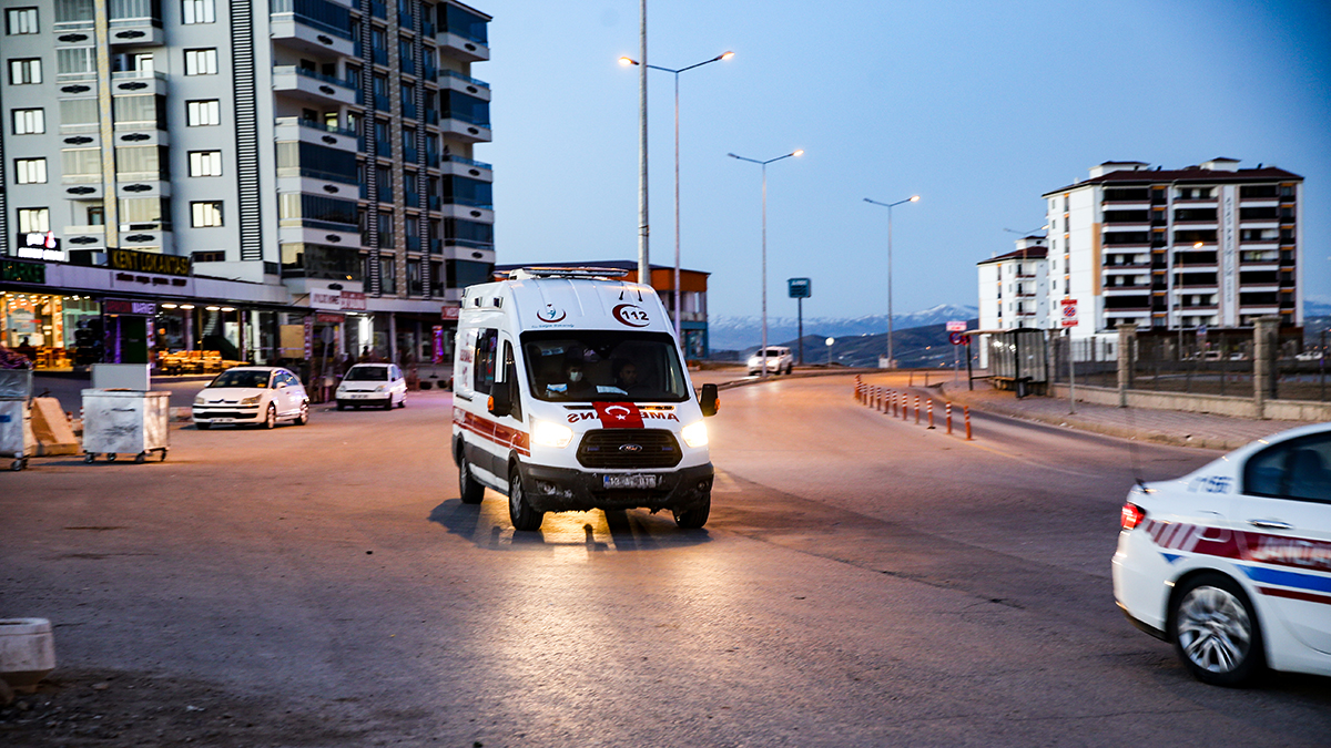 11 şehidin naaşı Elazığ'da