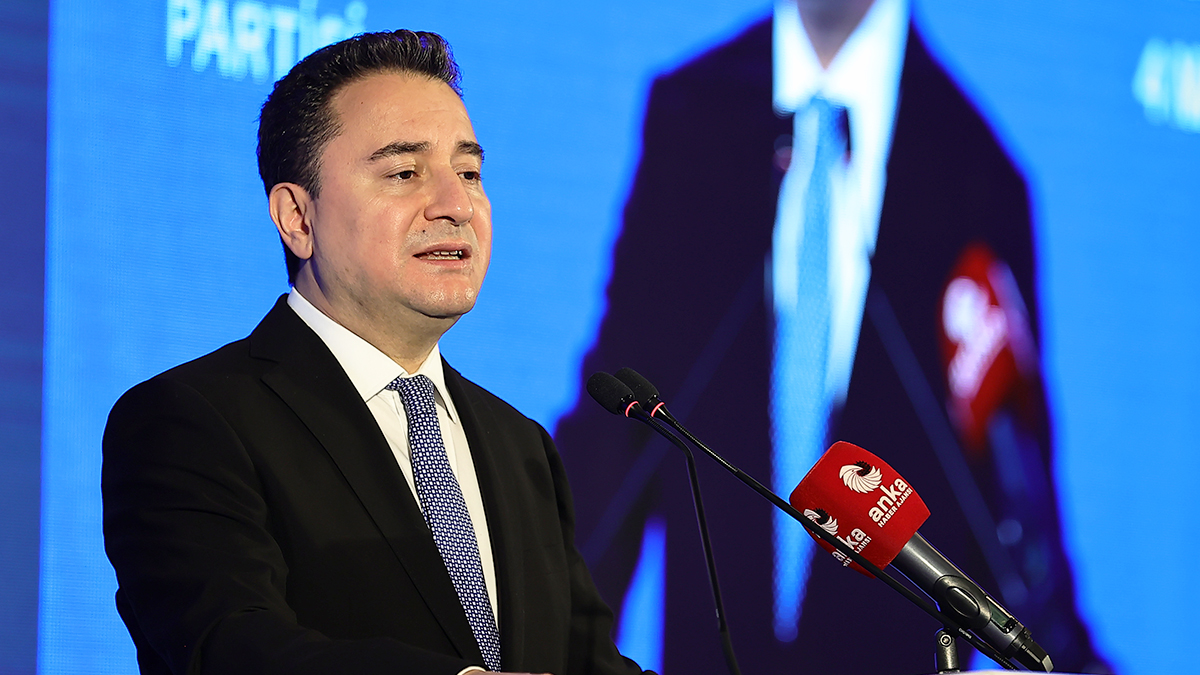 Babacan: Gelir artmadan milli gelir nasıl artıyor?