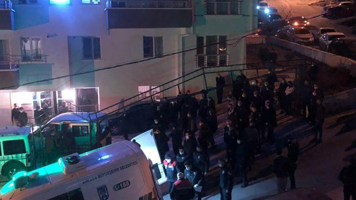 Üniversiteli genç çöp atmayan kardeşini bıçaklayarak öldürdü