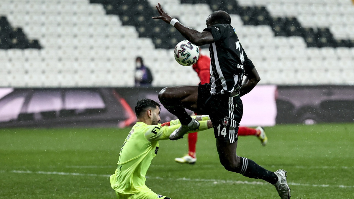 Beşiktaş, Aboubakar'la liderliği aldı
