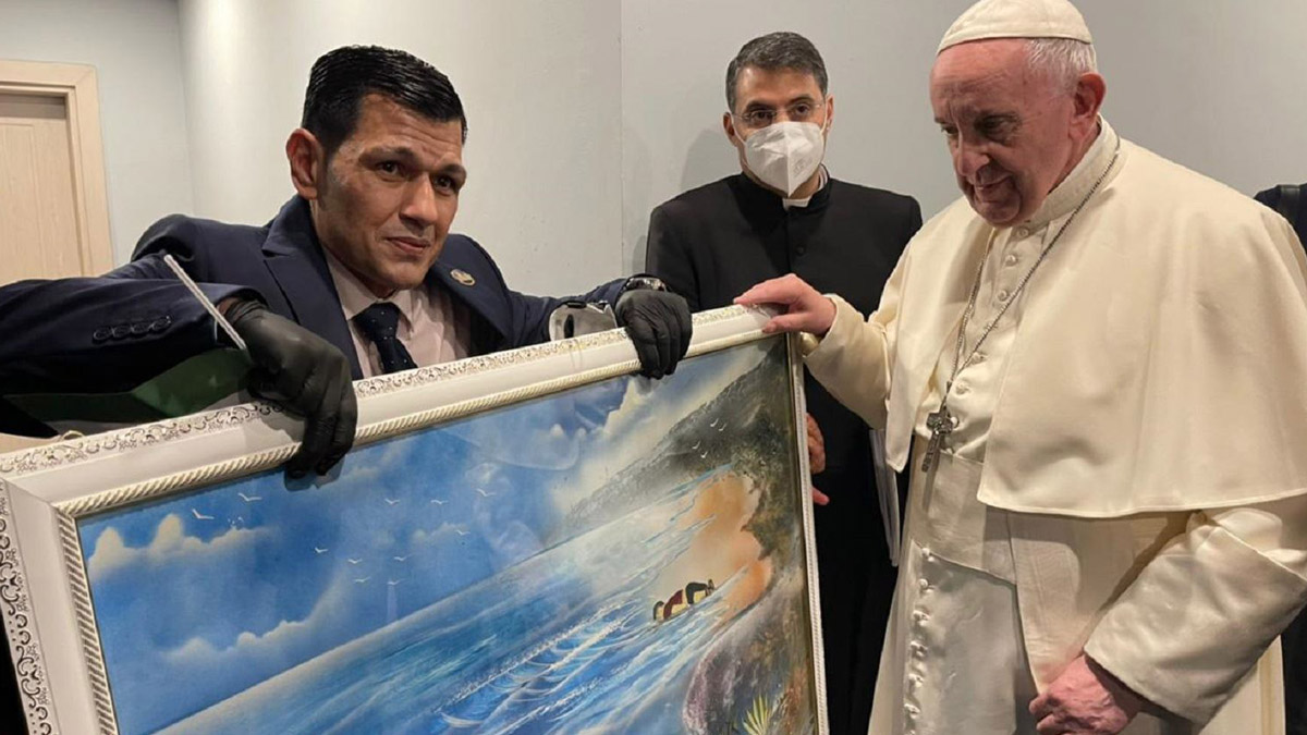 Papa, Aylan bebeğin babasıyla bir araya geldi