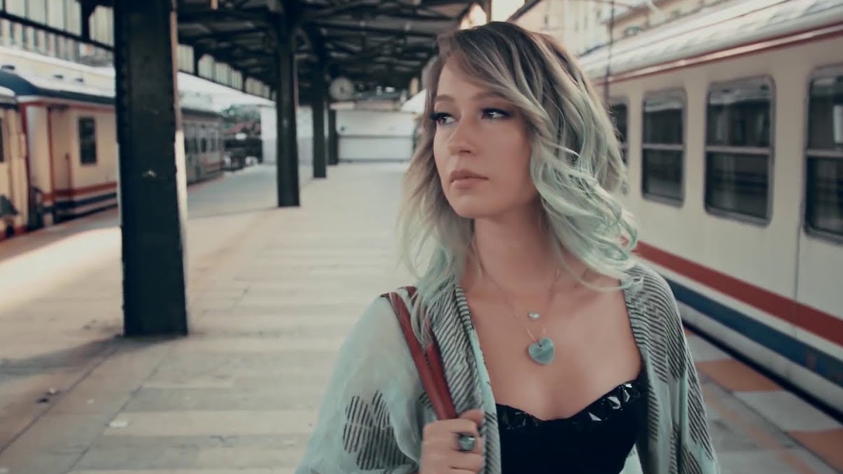 Şarkıcı Gülçin Ergül, koronavirüse yakalandı