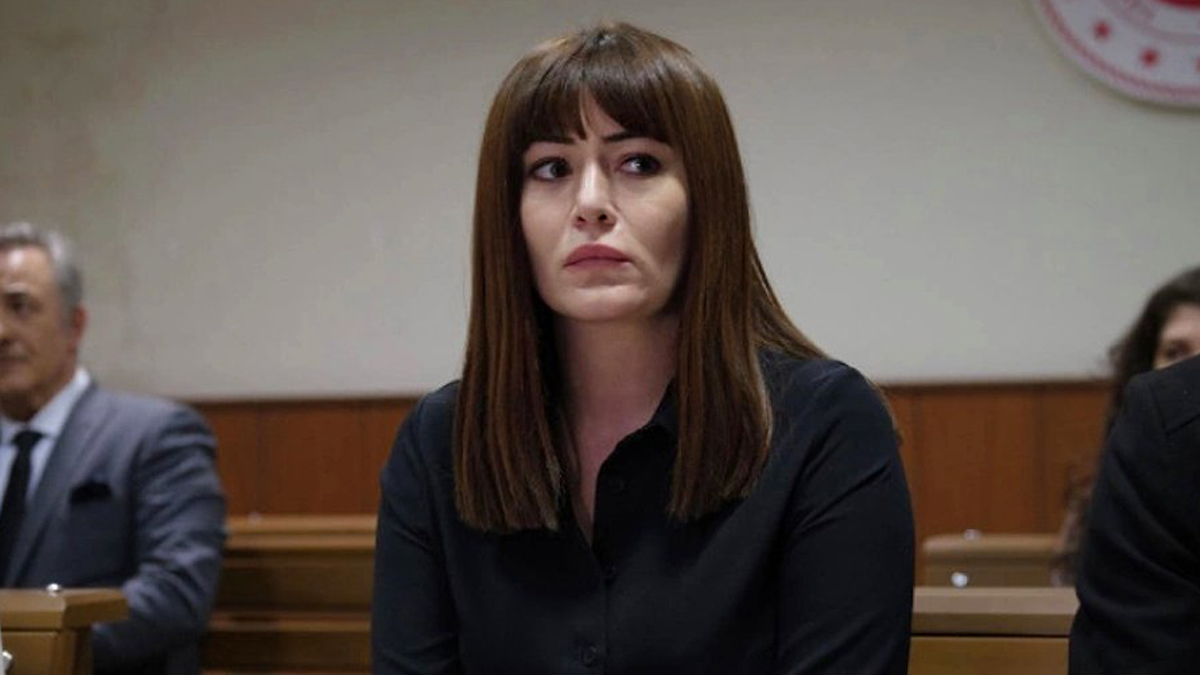 Masumiyet setinde olay: Deniz Çakır'a suç duyurusu