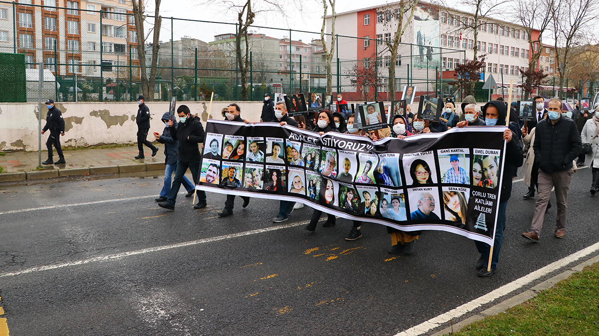 Çorlu tren faciasında 7'nci duruşma başladı: Bugün bir mucize olsun, adalet bizi bulsun