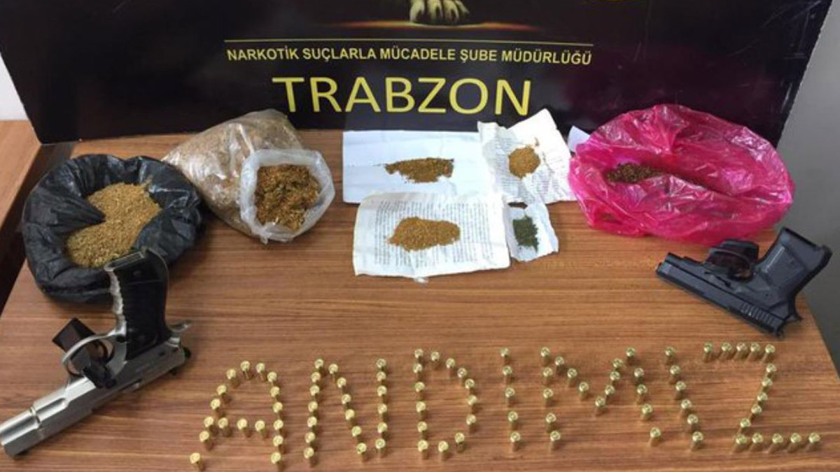 Emniyet’ten ‘Andımız var’ operasyonu! Mermilerle 'Andımız' yazıldı