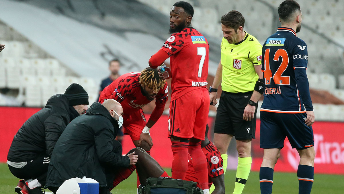 Aboubakar, sakatlık nedeniyle oyundan alındı