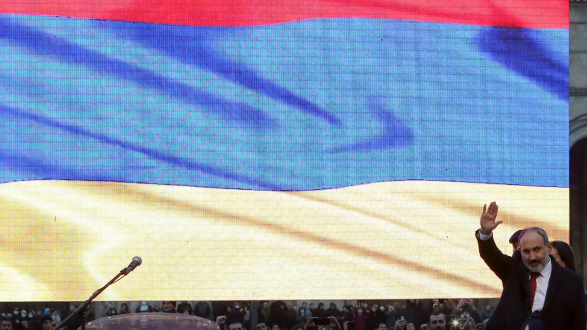 Ermenistan erken seçime gidiyor