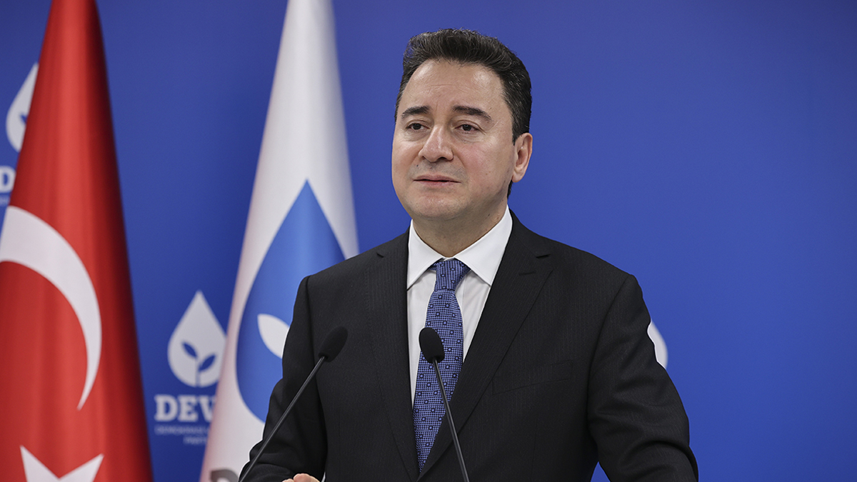 Babacan'dan Merkez Bankası tepkisi: Rezerv eksikliği felaket demektir