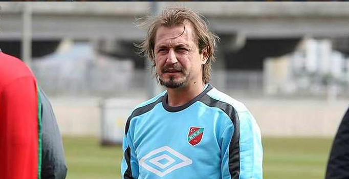 Ayhan Akman, Galatasaray'la anlaştığını doğruladı