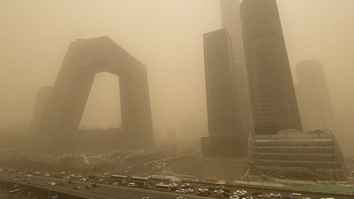 Mısır'da kum fırtınası: 3 liman geçici olarak kapatıldı