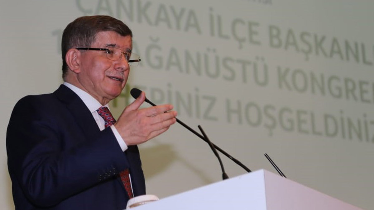 Davutoğlu'ndan '450 milyon dolar satın alındı' iddiası