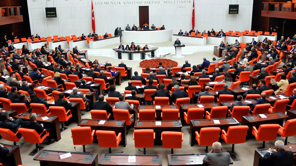 Bu kez muhalefetin oyları baskın geldi! Güvenlik Soruşturması teklifine ret