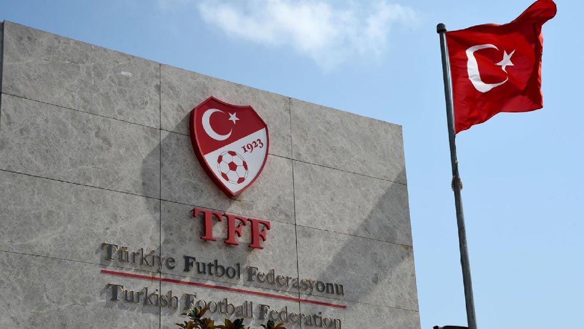 TFF: 3 hakem koronavirüse yakalandı